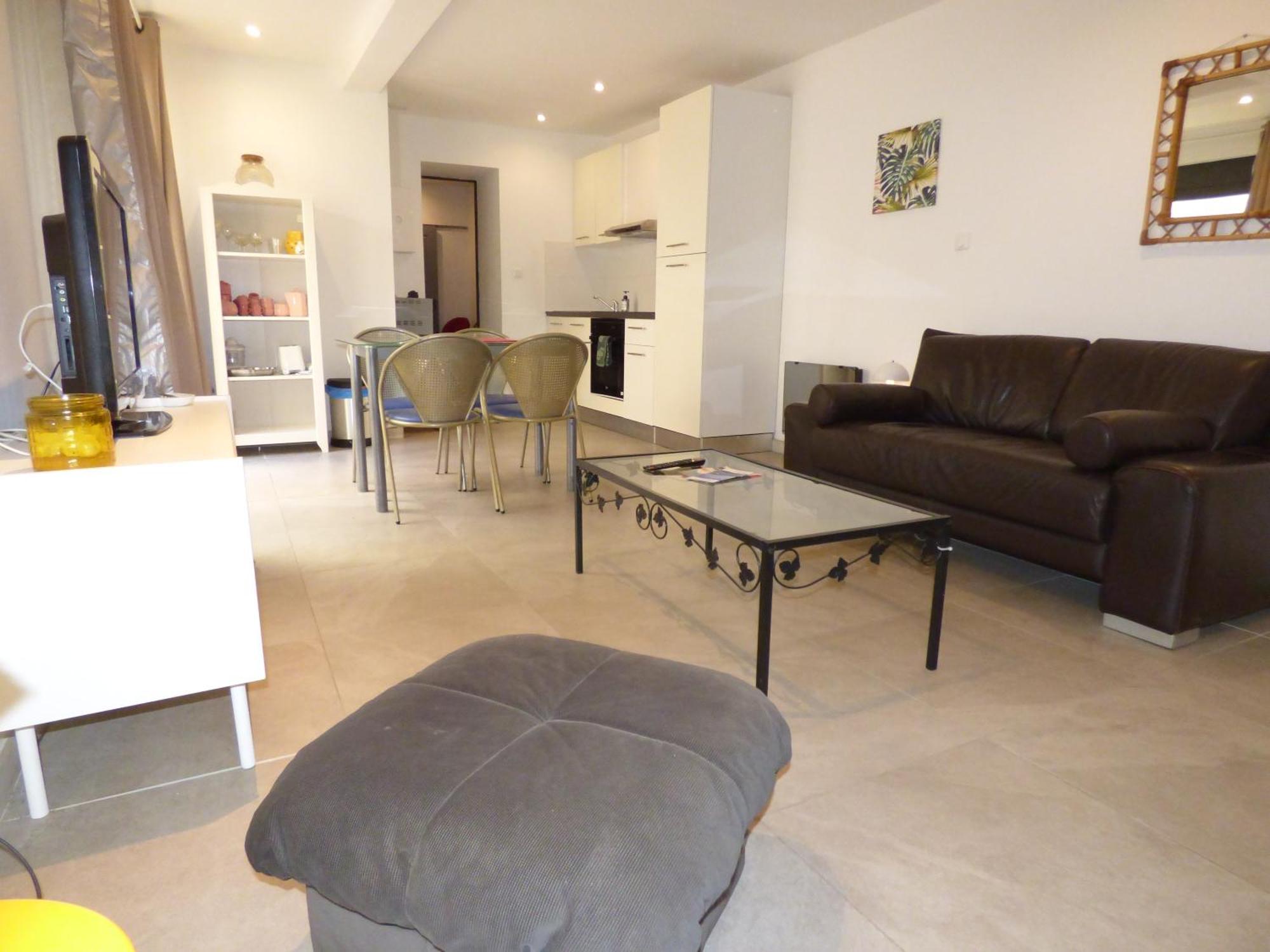 "Le Patio"-Meuble De Tourisme 3 Etoiles -Residence "Les Logis De Beziers"-Garage Optionnel-Coeur De Ville-Plages A 16Km ! Экстерьер фото