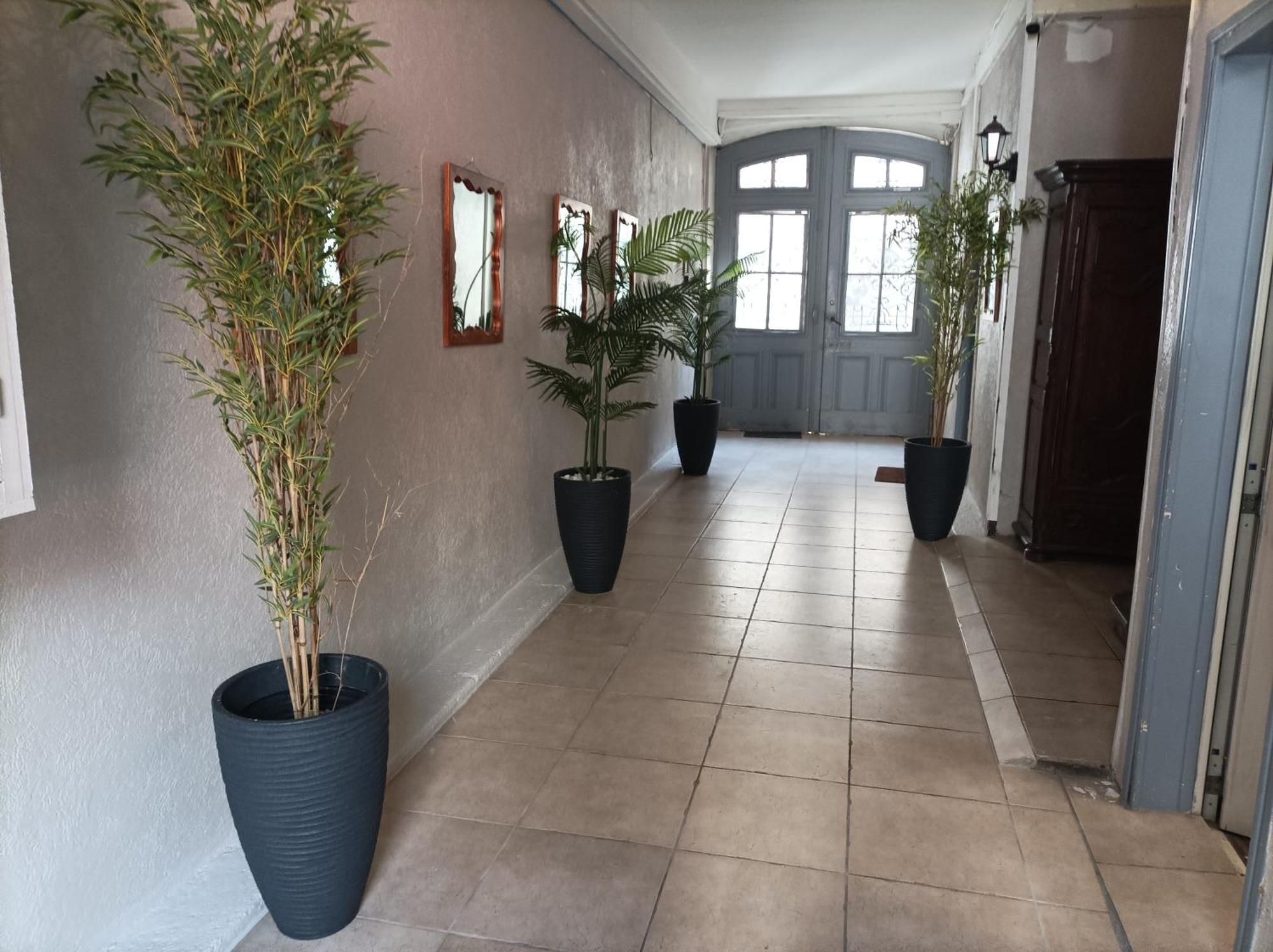 "Le Patio"-Meuble De Tourisme 3 Etoiles -Residence "Les Logis De Beziers"-Garage Optionnel-Coeur De Ville-Plages A 16Km ! Экстерьер фото